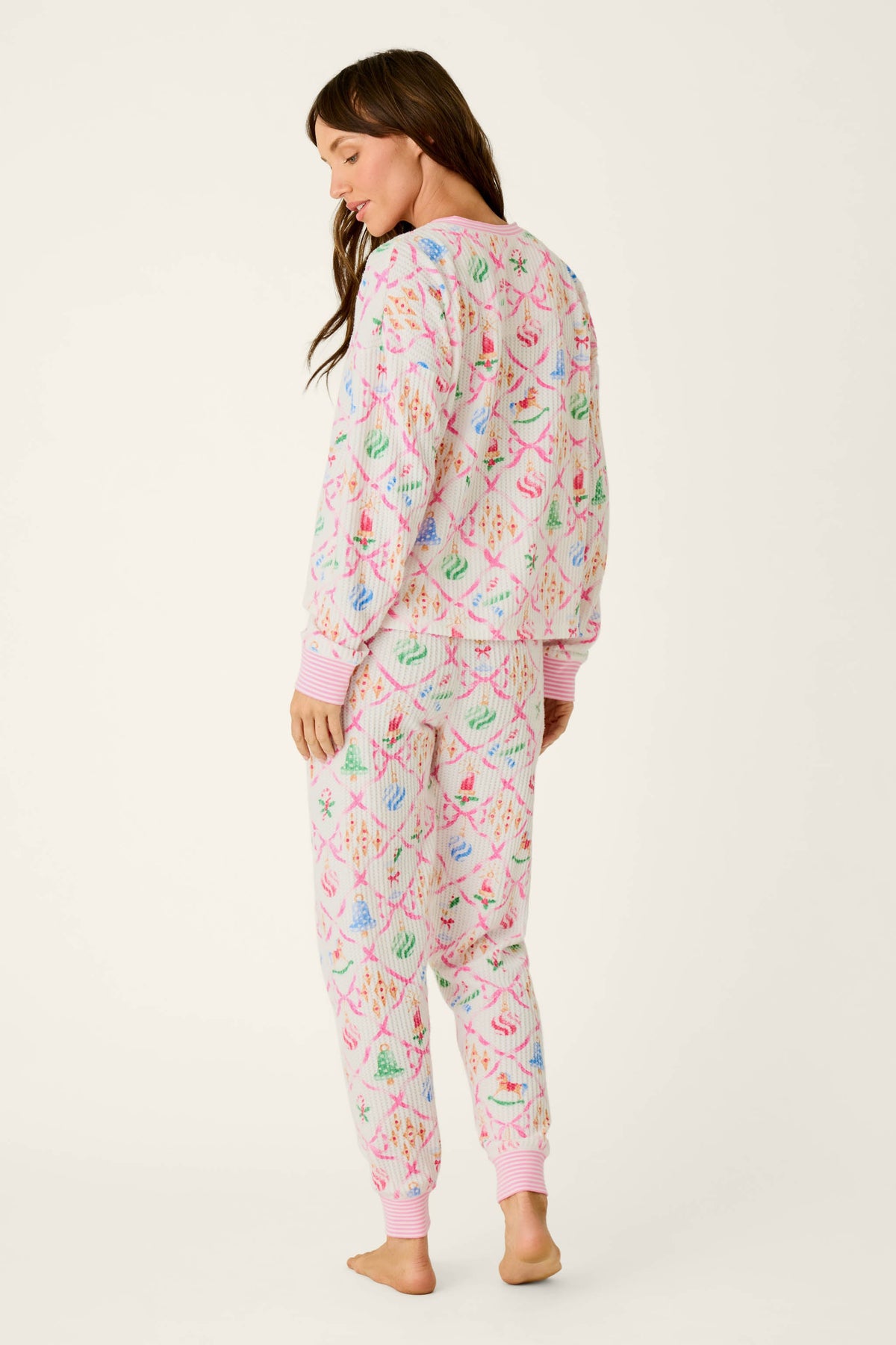 Ski Jammie Classics Ornament Print Long Sleeve PJ Set