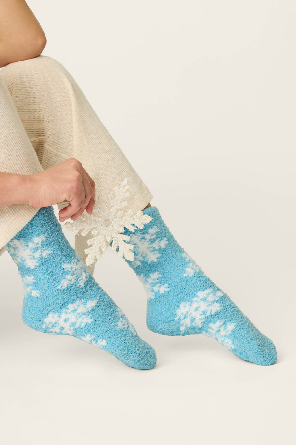 Ski Jammie Classics Snowflake Print Socks
